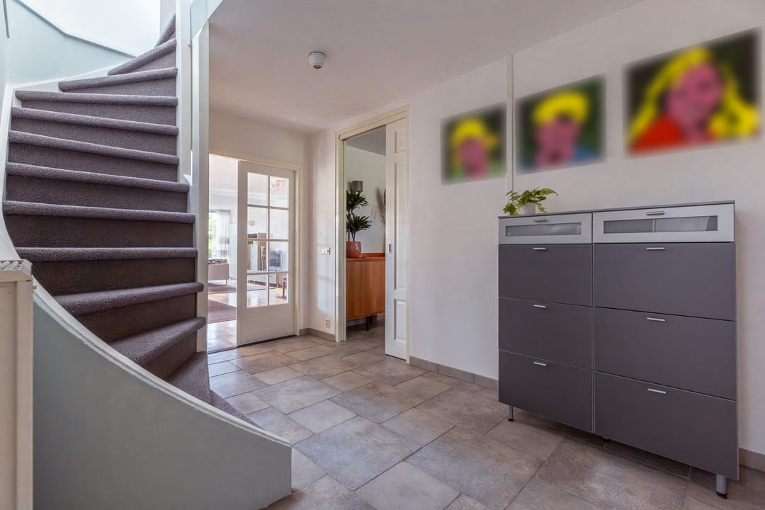 Spacious Detached Villa in Bussum's Het Spiegel with 6 Bedrooms and A Energy Label — 31