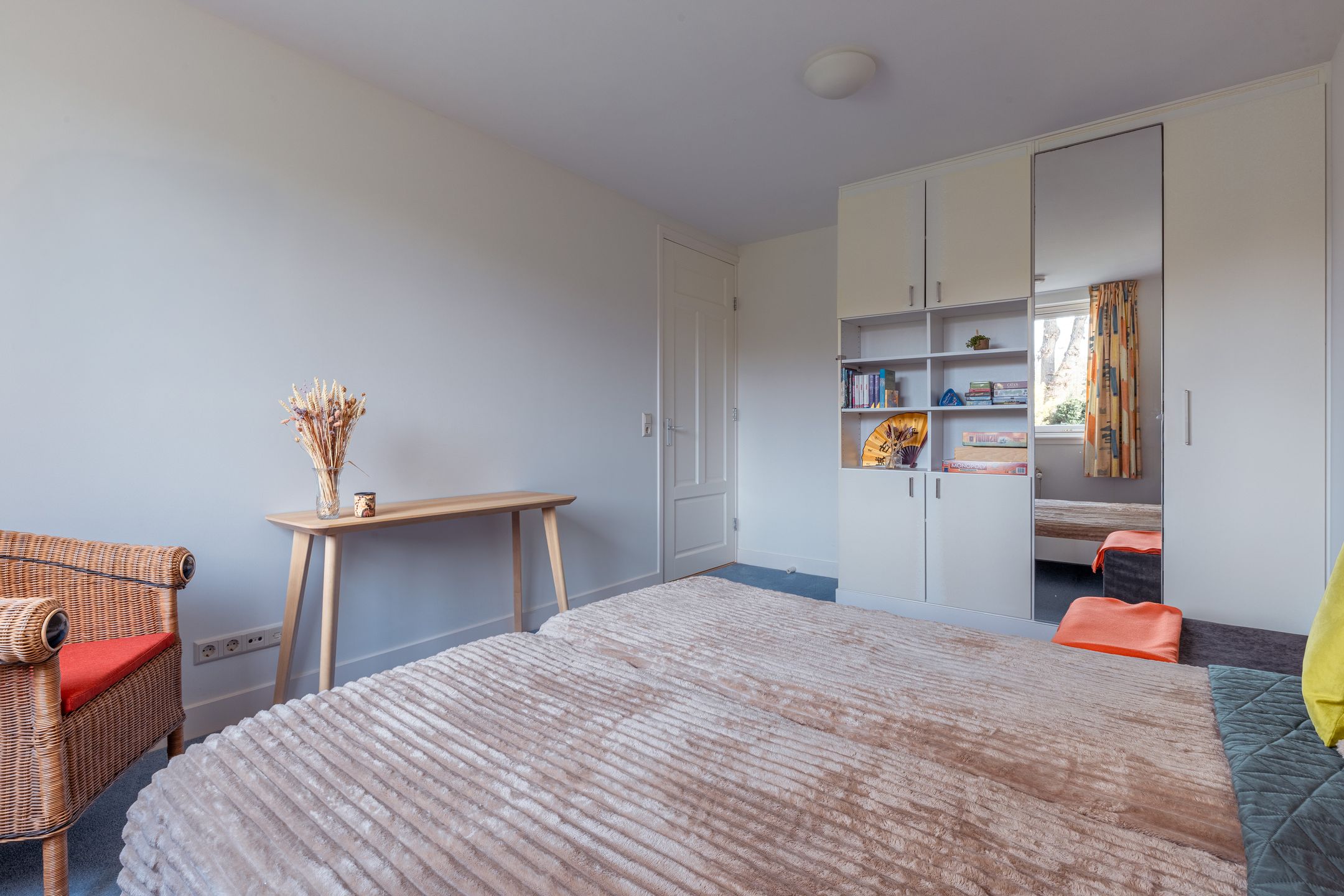 Spacious Detached Villa in Bussum's Het Spiegel with 6 Bedrooms and A Energy Label — 30