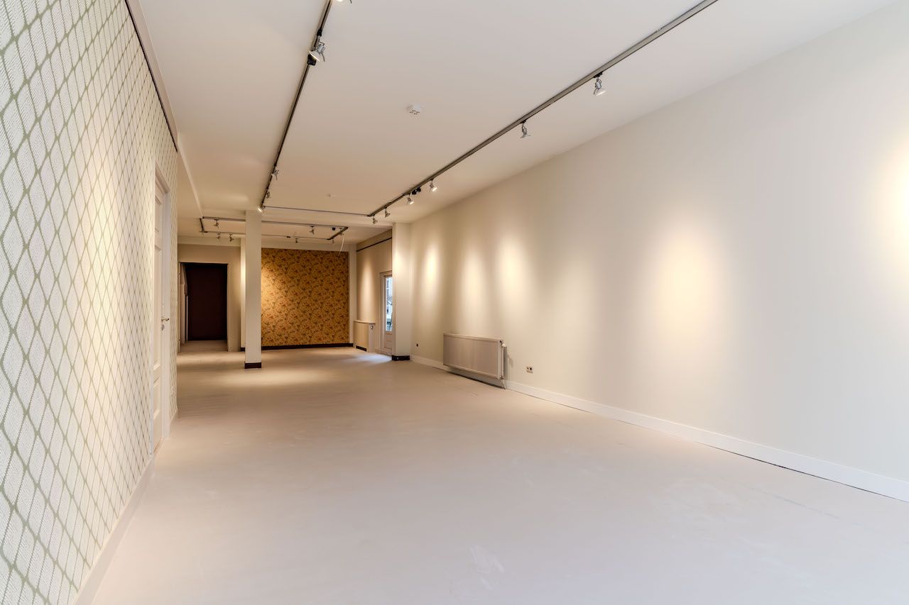 View photo 3 of Denneweg 37