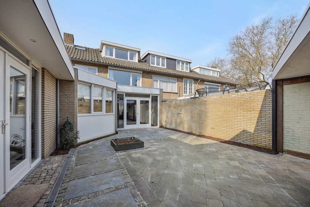 Semi-detached home with ground floor bedroom and versatile annex in Uden — 29