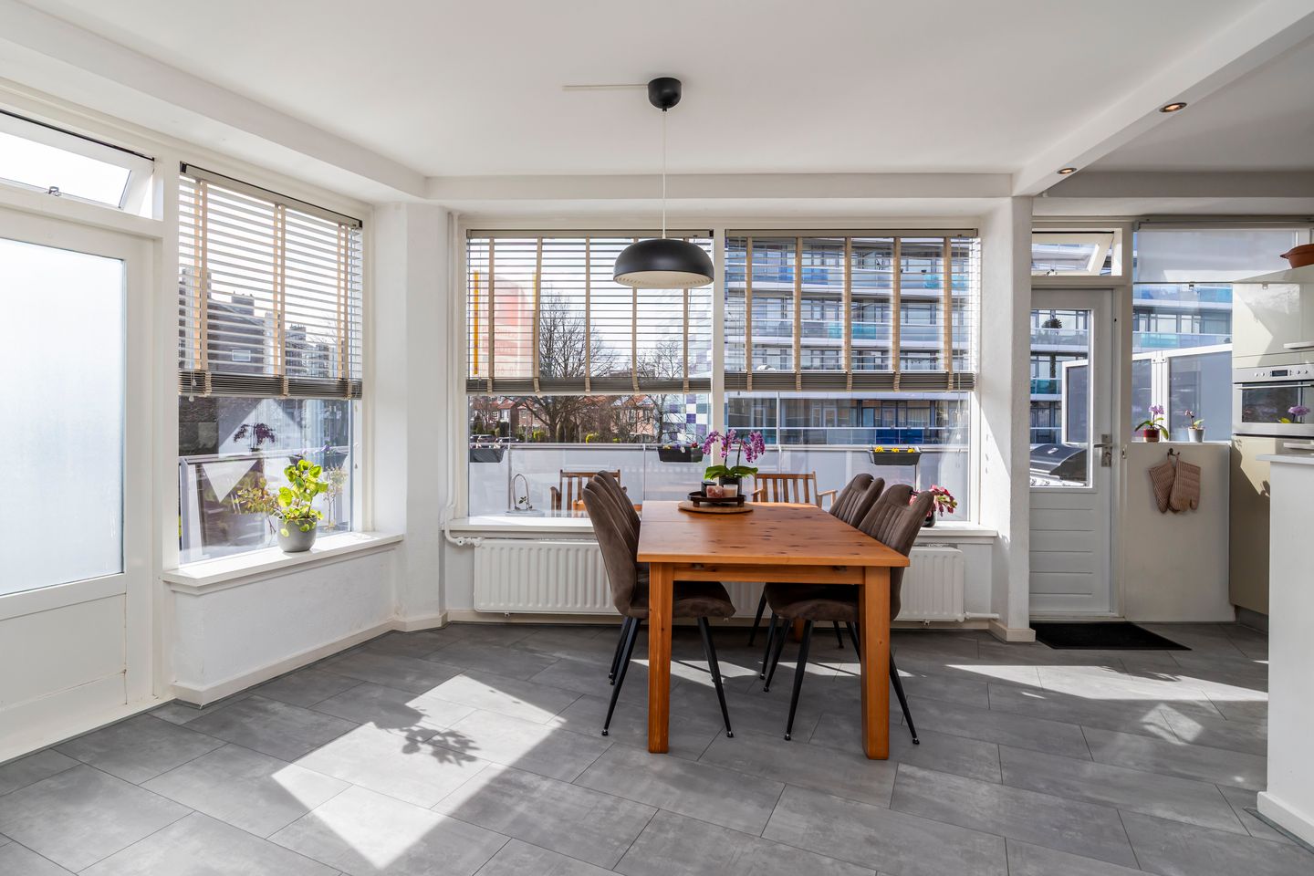 Foto 10 van Dahliastraat 78