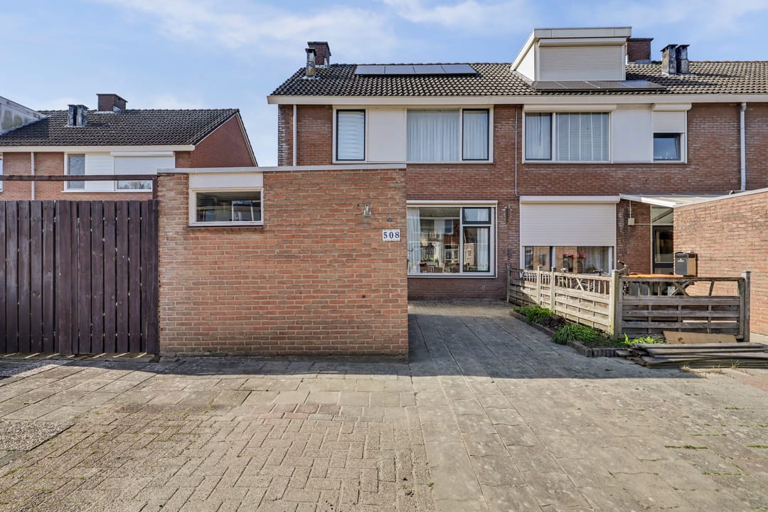 Spacious corner house with four bedrooms in peaceful Vlissingen neighborhood — 30