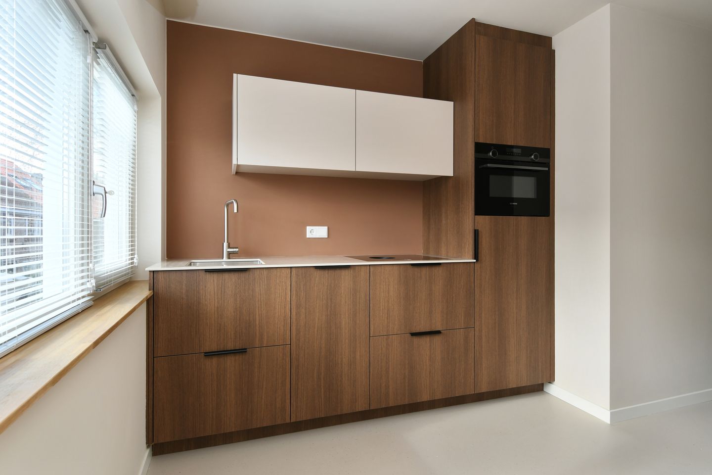 Photo 10 of Adolf van Cortenbachstraat 44-A