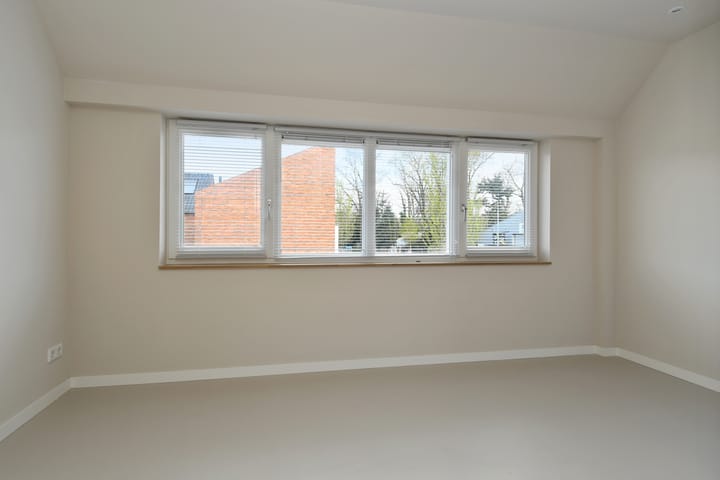 Photo 2 of Adolf van Cortenbachstraat 44-A