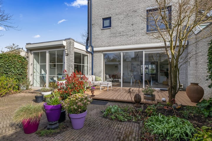 Foto 3 van R.A. Kartinistraat 97