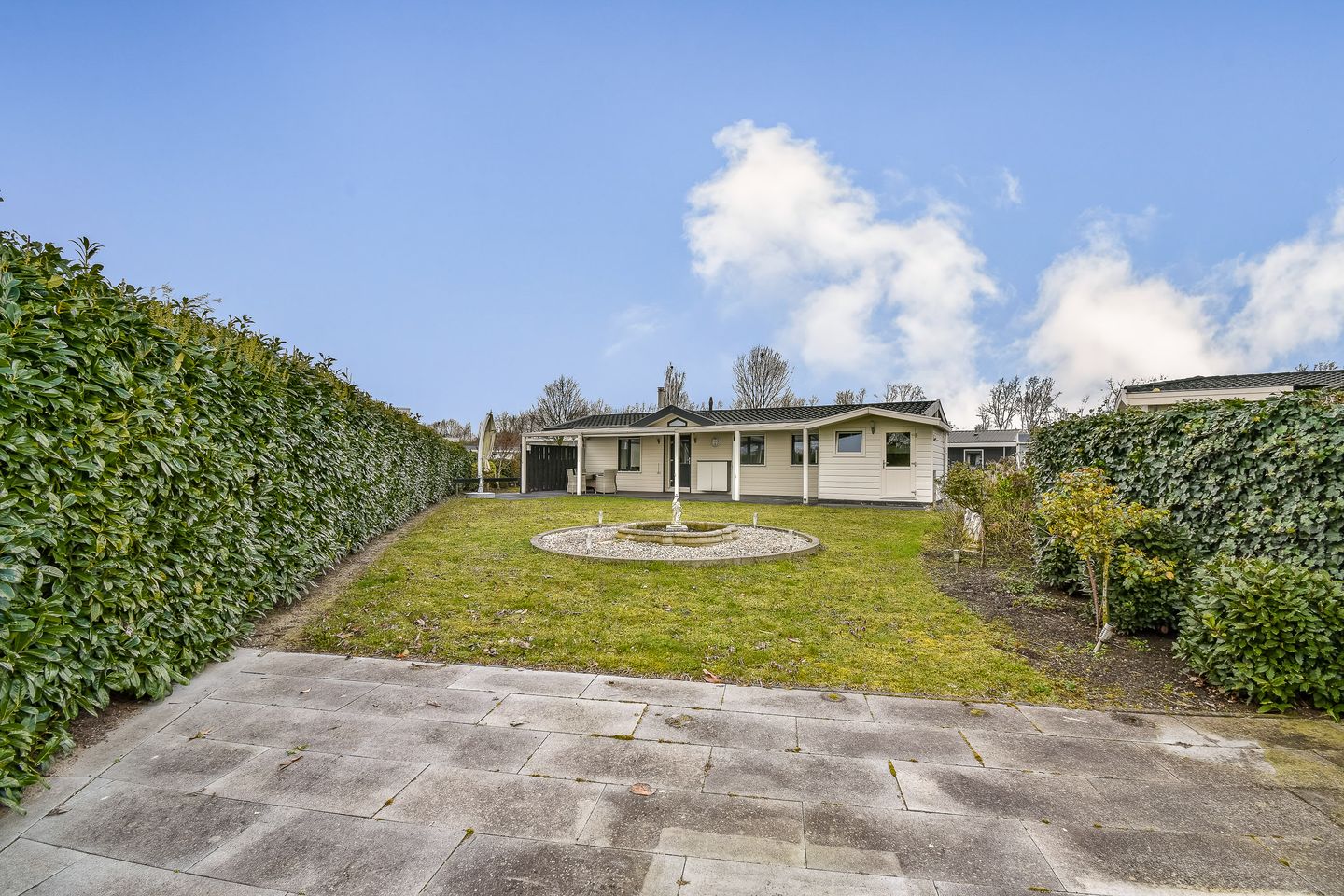 Foto 20 van Rijksstraatweg 186-141