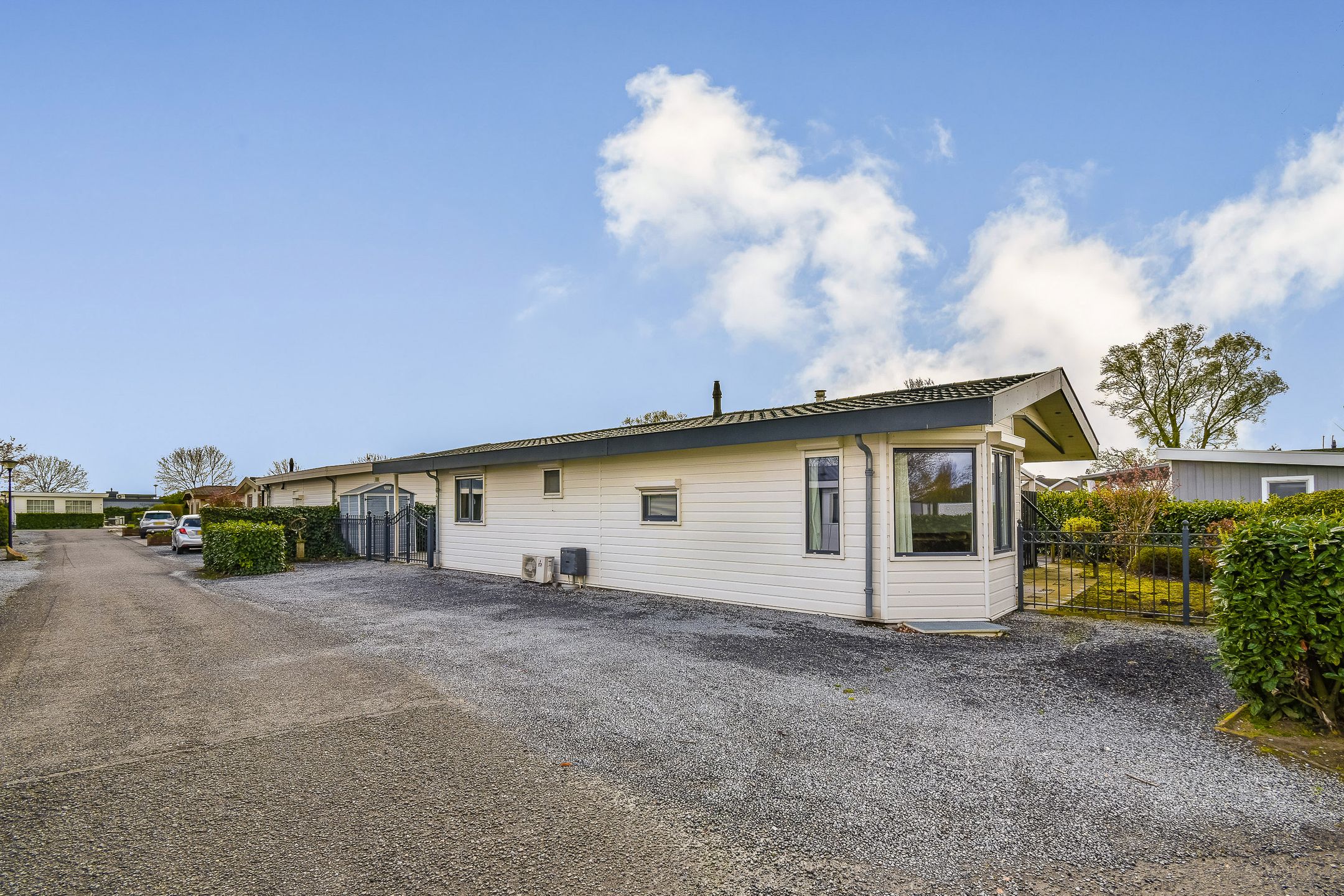 Foto 21 van Rijksstraatweg 186-141