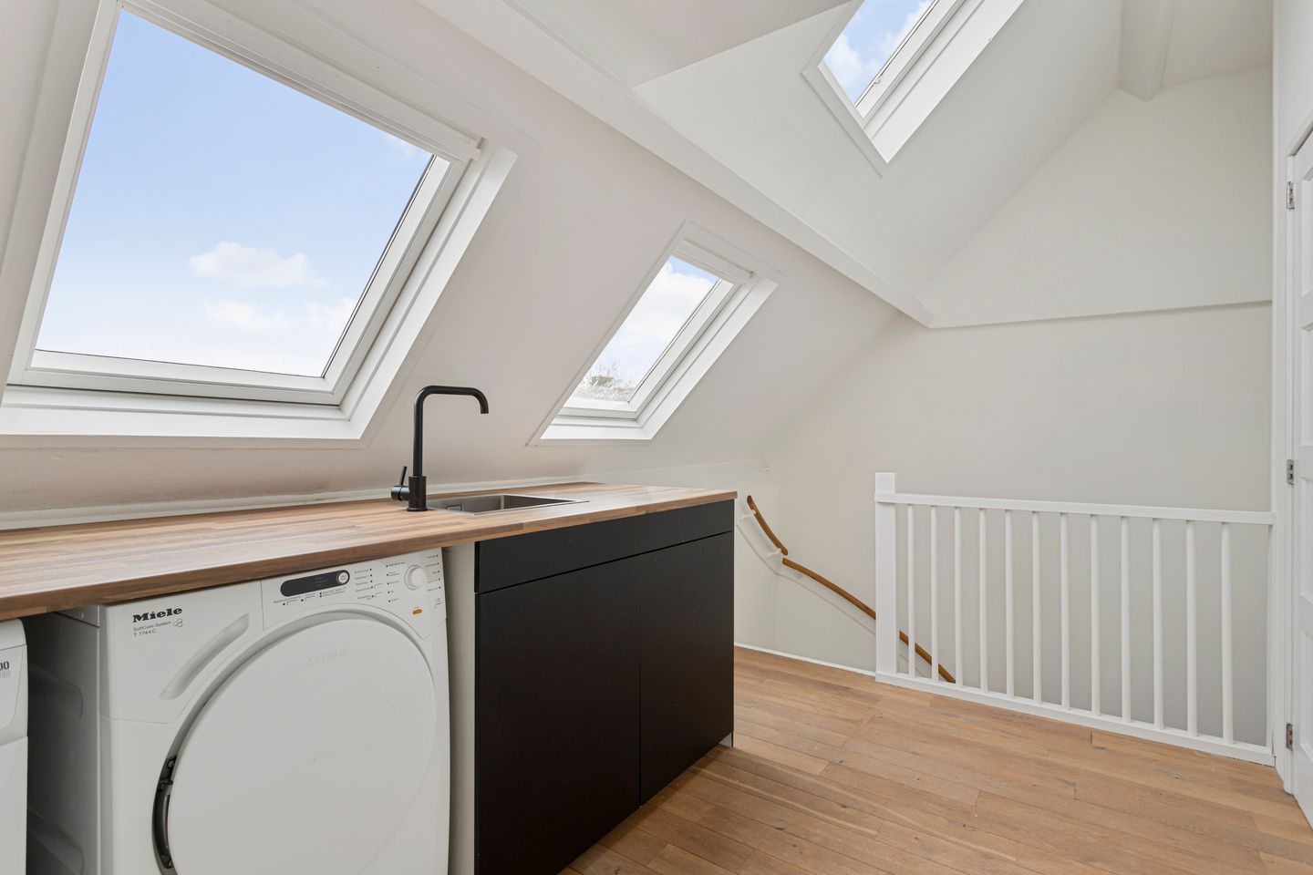 Corner House in Breda Tuinzigt — 44