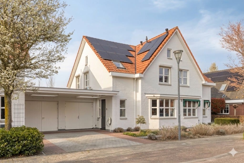 Photo 1 of Zilverzand 18