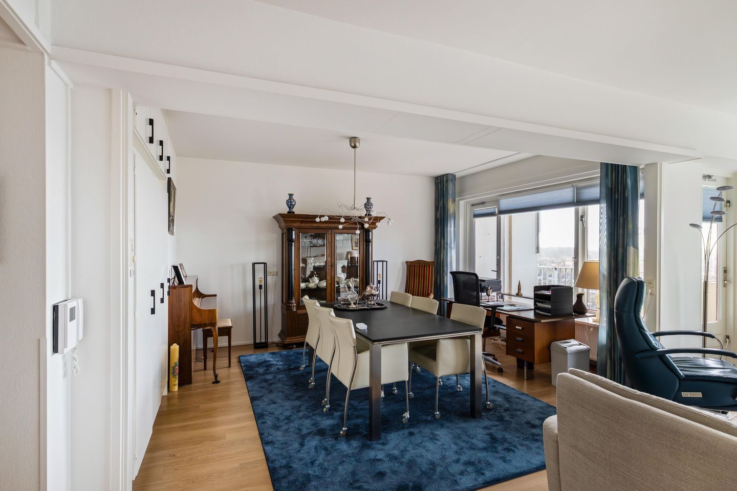 Foto 4 van Helper Brink 61-184