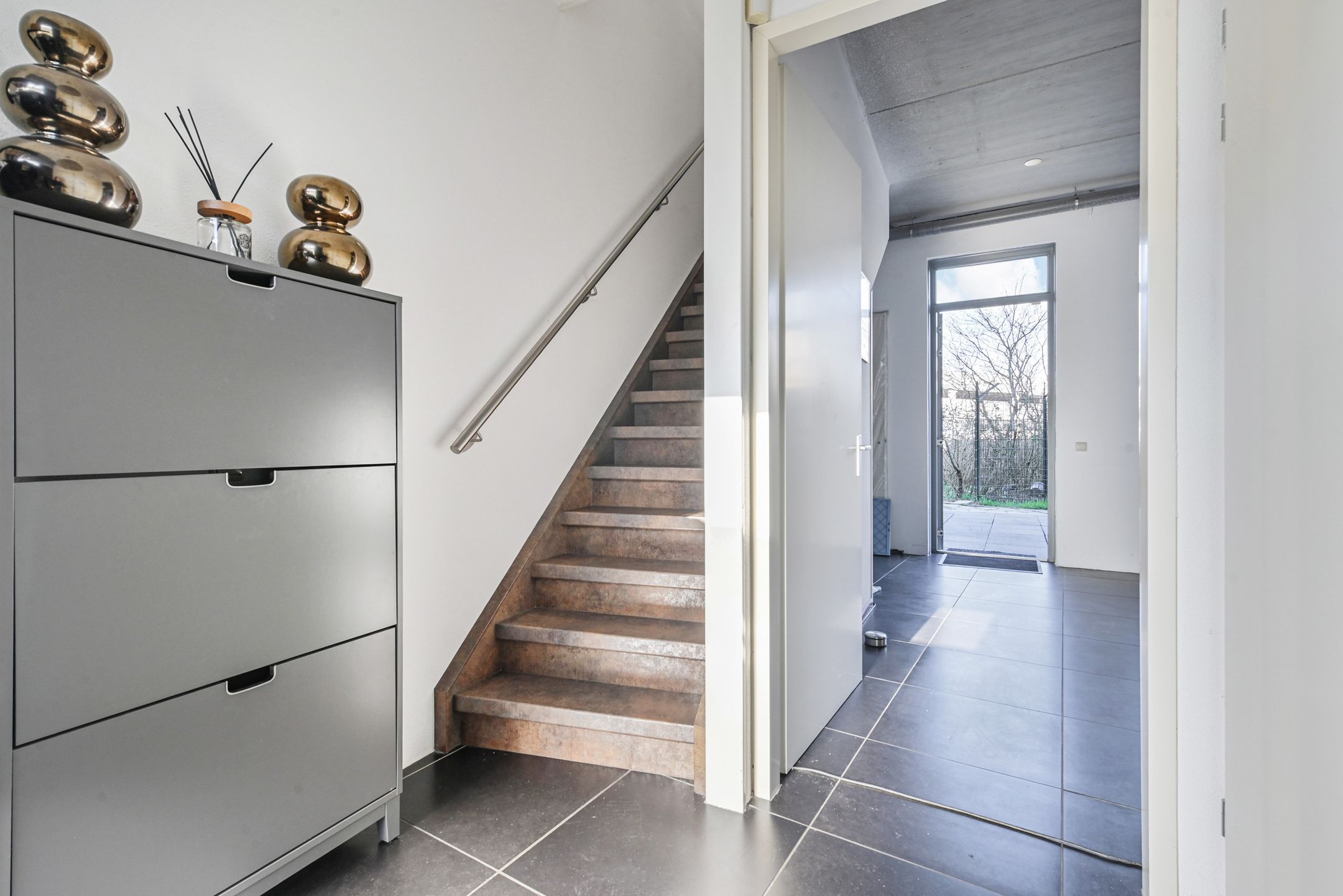 Foto 6 van Aburahout 1-F