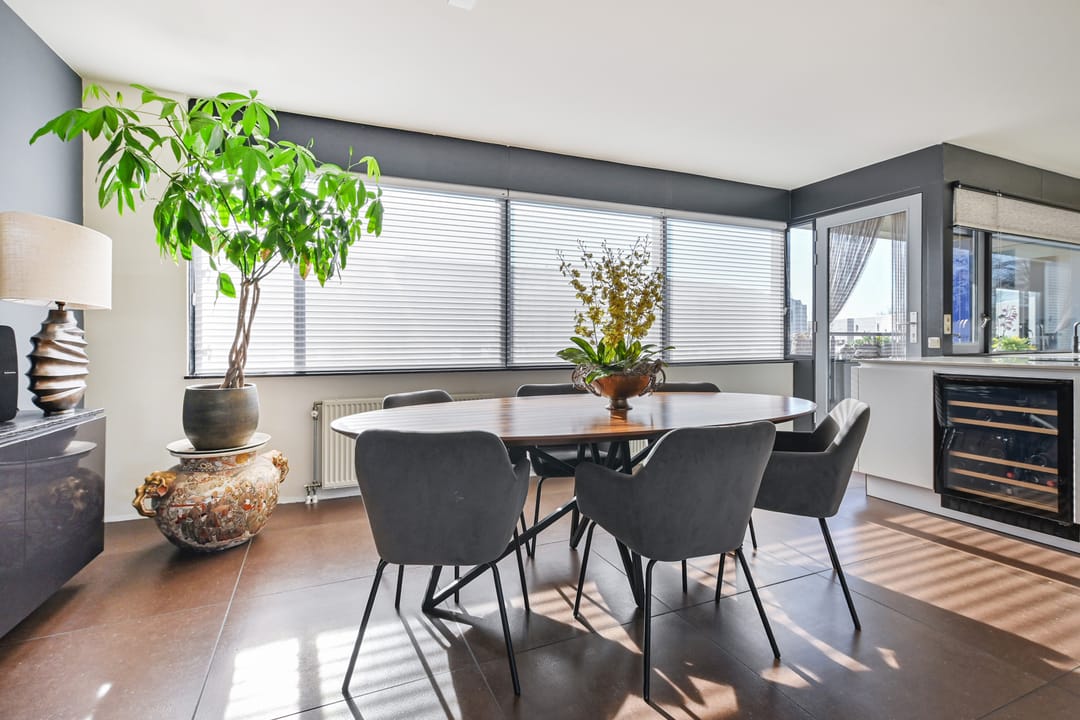 Foto 23 van Aburahout 1-F