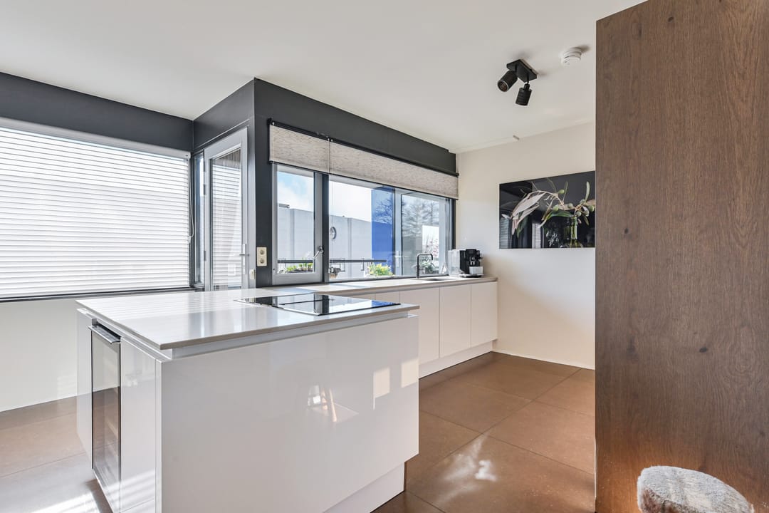 Foto 31 van Aburahout 1-F