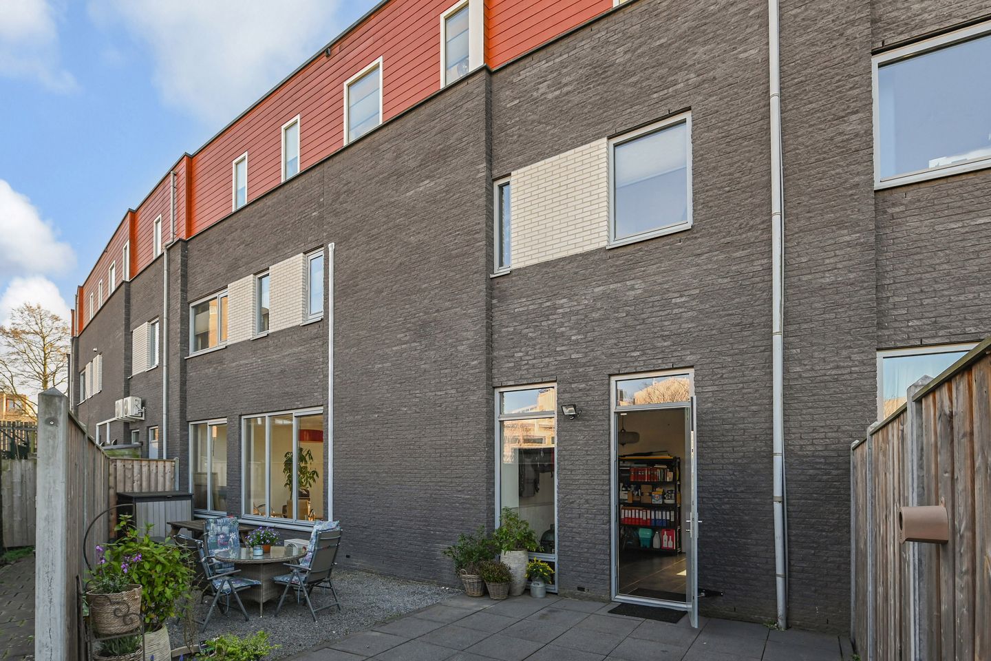 Foto 59 van Aburahout 1-F