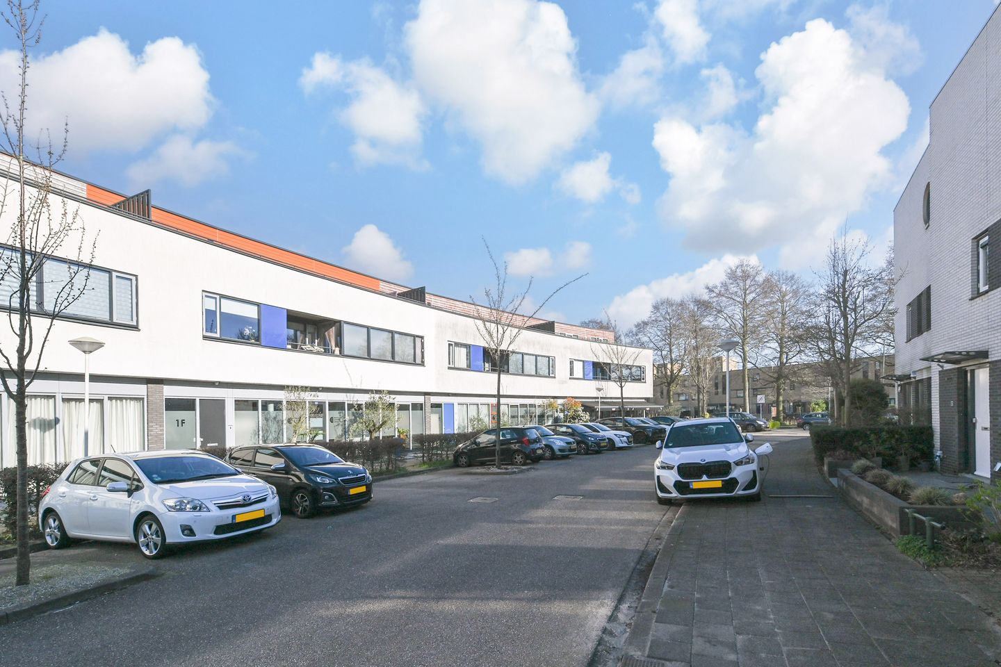 Foto 64 van Aburahout 1-F