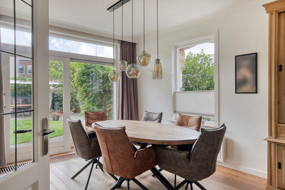 Foto 2 van Erasmusstraat 4