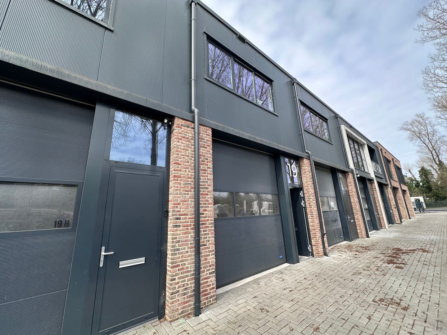 Bekijk foto 3 van Broekdijk West 19-i