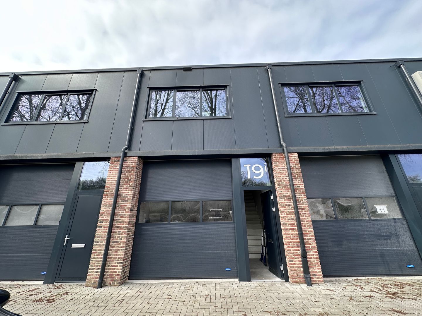 Bekijk foto 2 van Broekdijk West 19-i