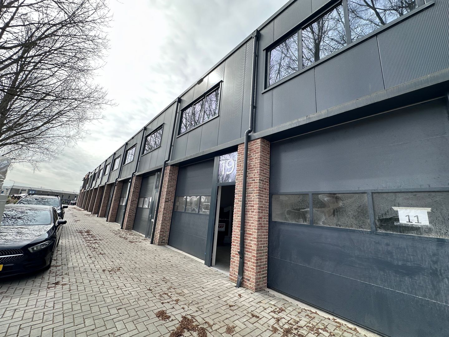 Bekijk foto 4 van Broekdijk West 19-i