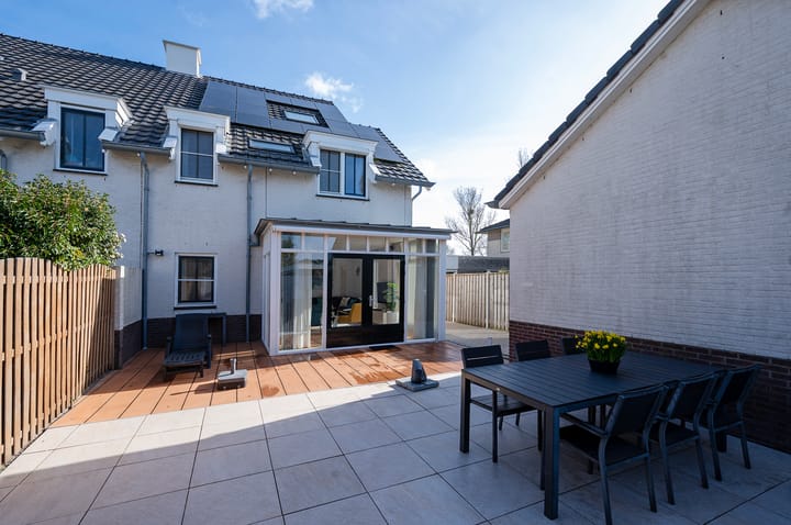 Photo 3 of Johan Fabriciusstraat 11