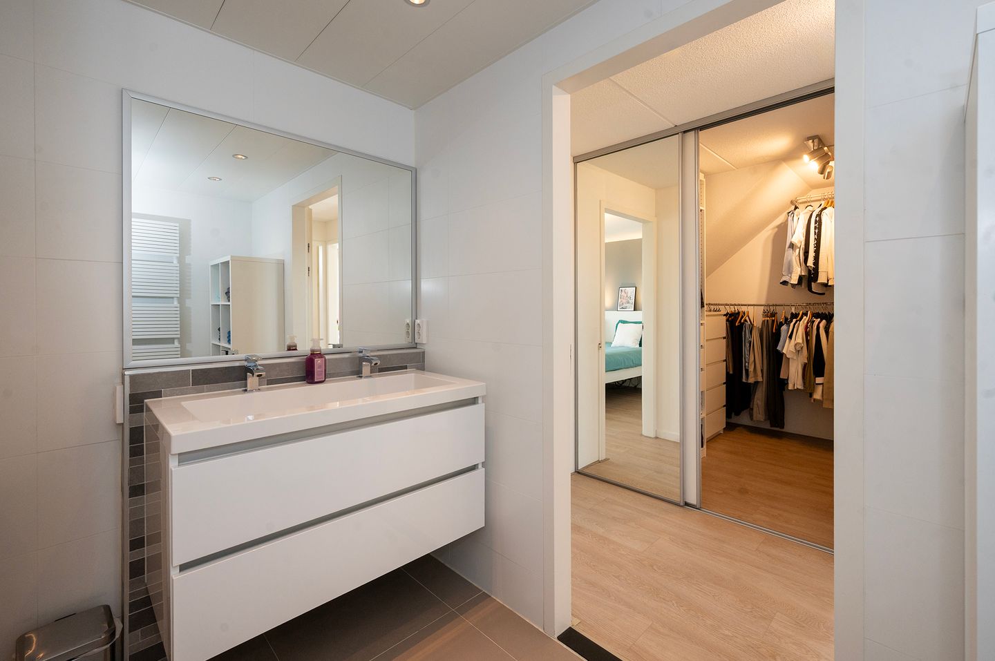 Foto 25 van Johan Fabriciusstraat 11