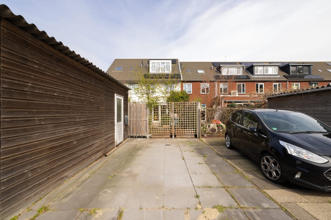 Foto 37 van A. Moenstraat 32