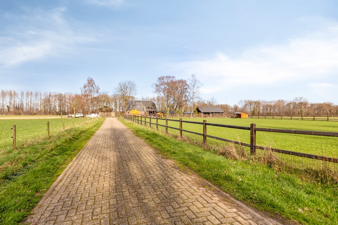 Foto 46 van Koningsweg 10-A