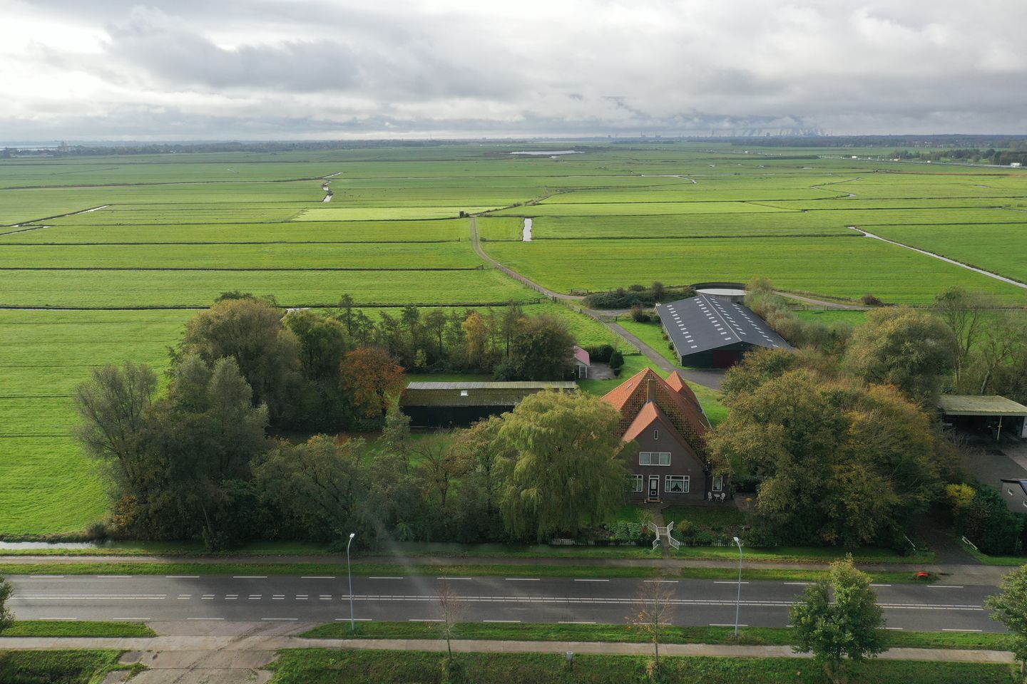 Foto 1 van Kanaalweg 17