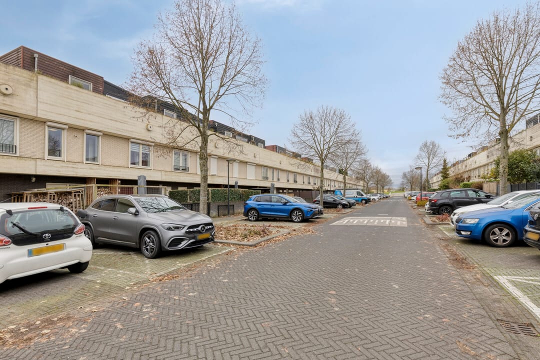 Foto 43 van Antillenweg 32