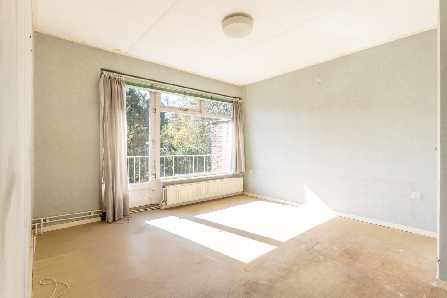 Photo 4 of Titus Brandsmastraat 99