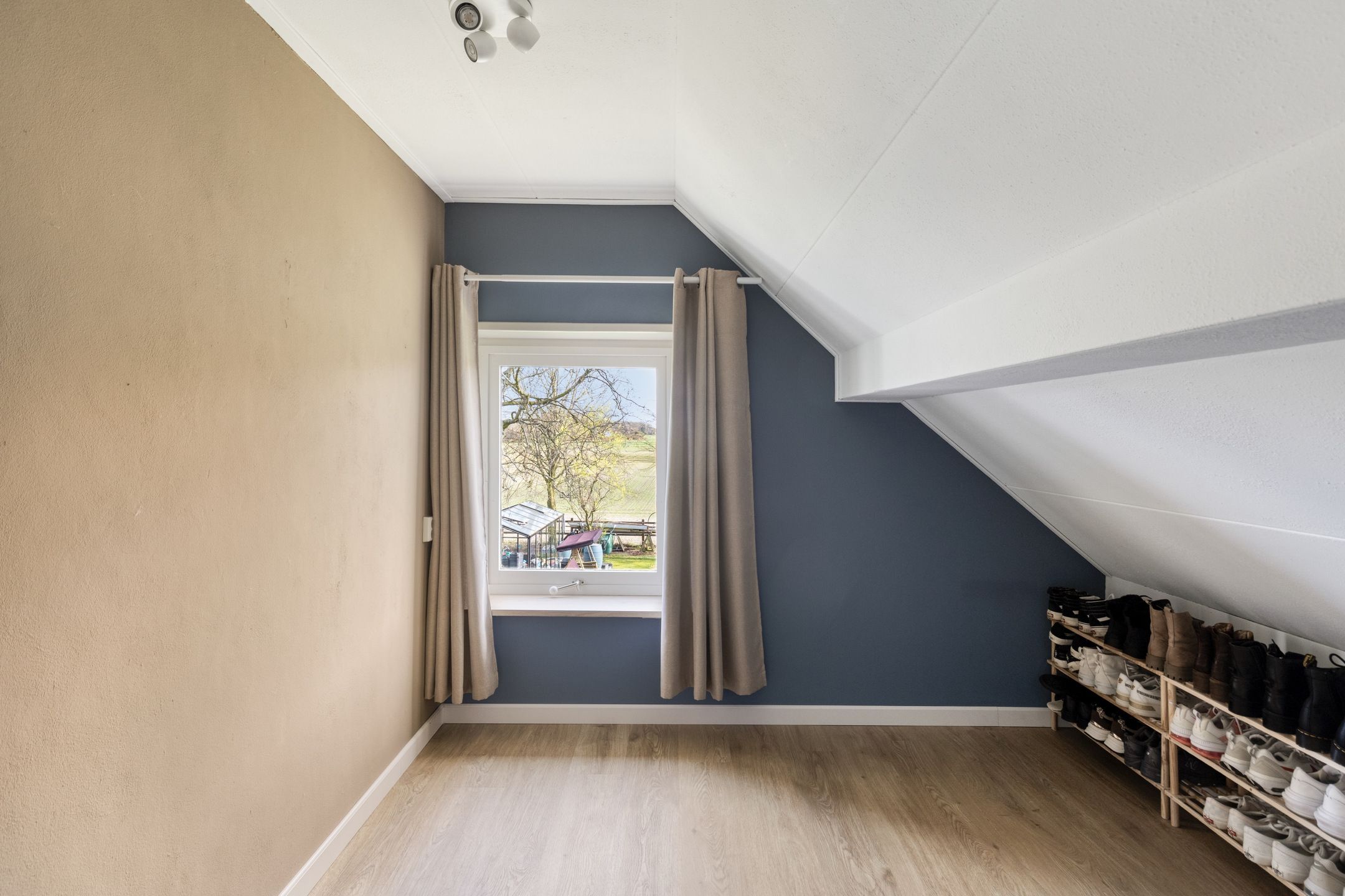 Foto 30 van Koningsweg 10-A