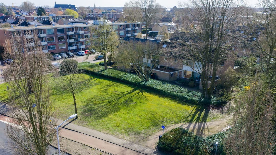 Photo 32 of Titus Brandsmastraat 99