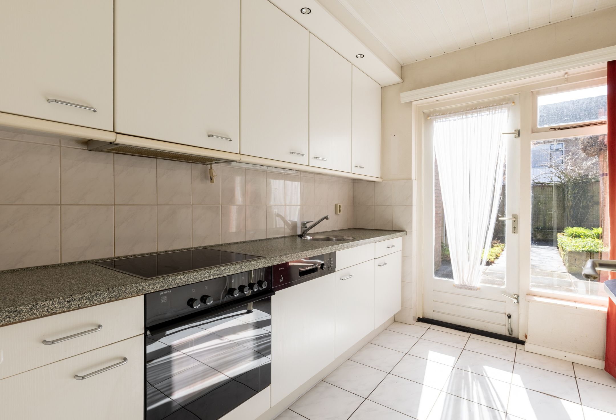 Photo 3 of Titus Brandsmastraat 99