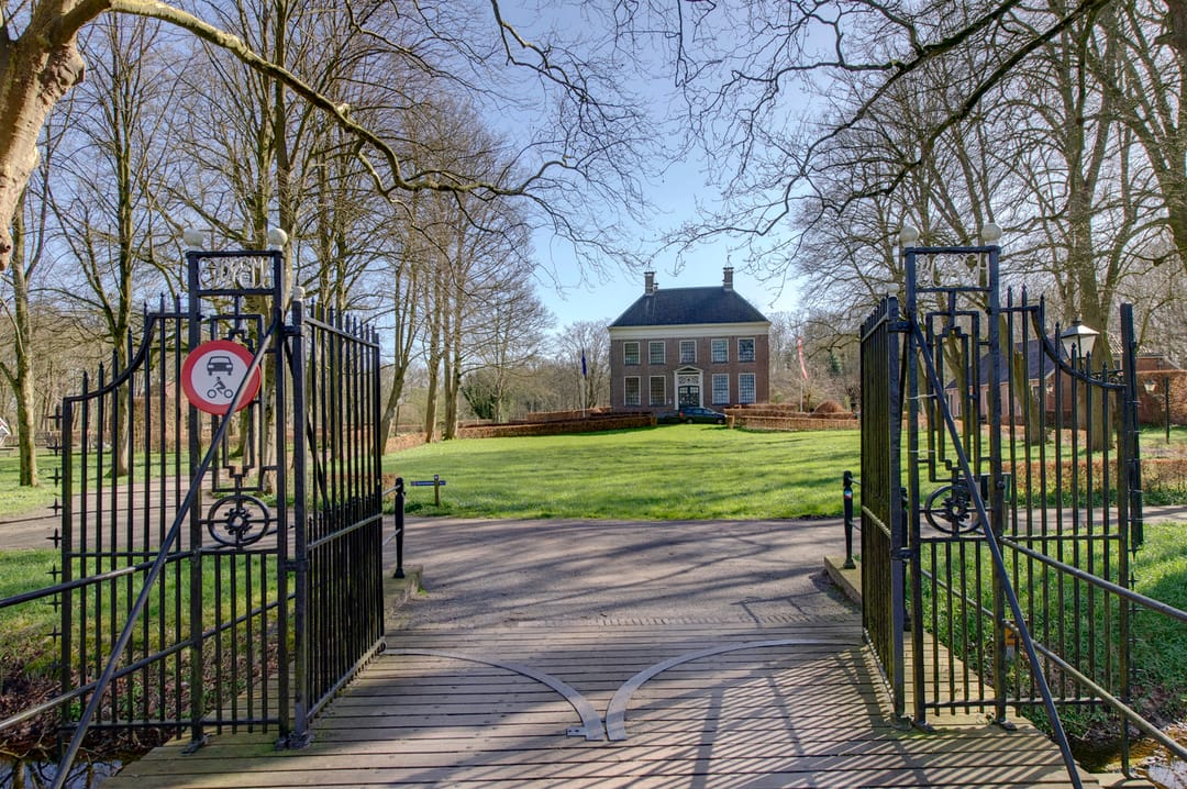 Foto 41 van Hoofdweg 64