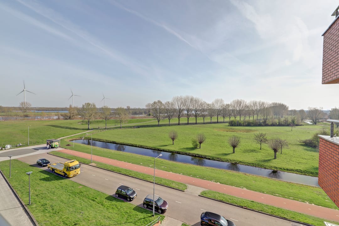 Photo 47 of Schout van Hanswijkplein 22