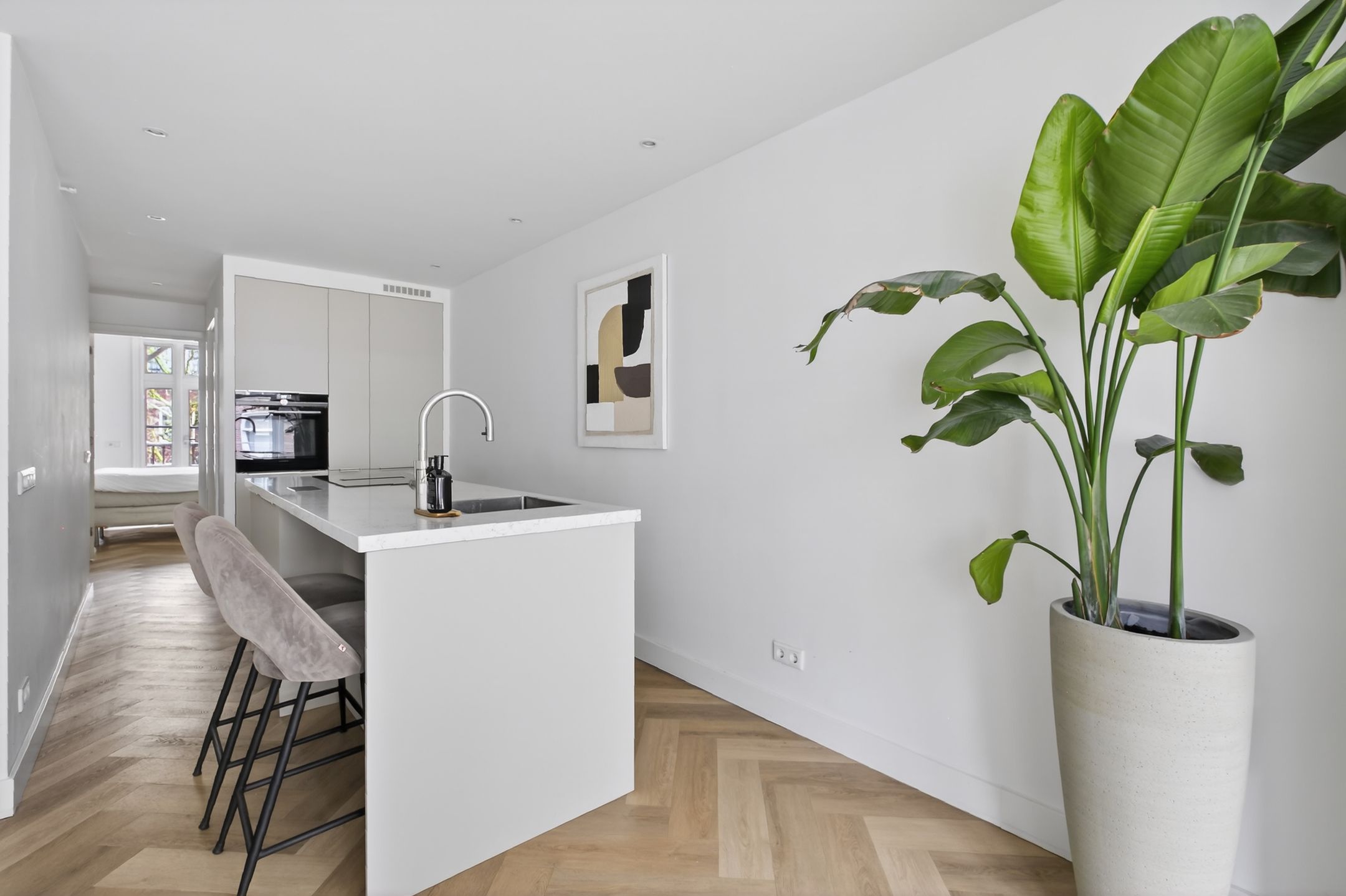 Foto 6 van Van Ostadestraat 30-2