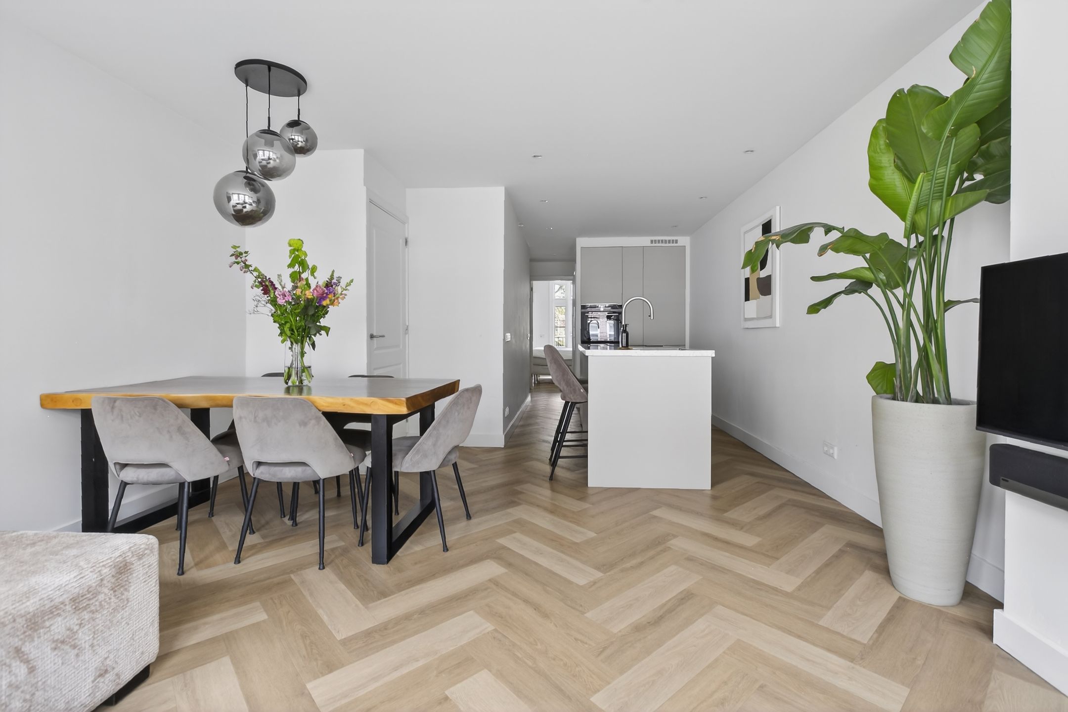 Foto 3 van Van Ostadestraat 30-2