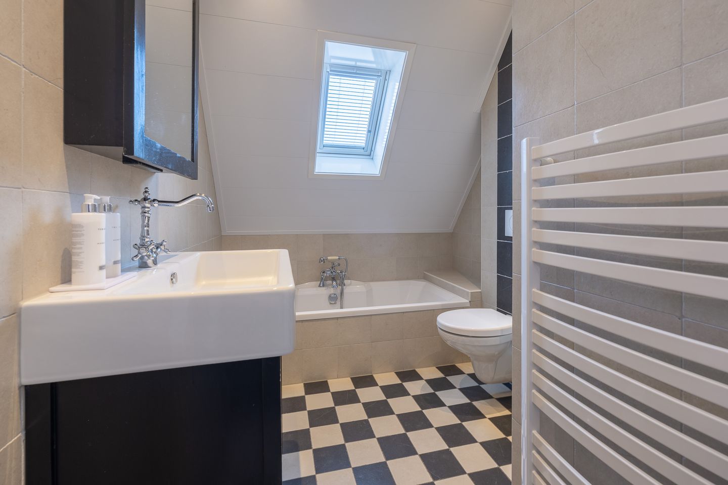 Charming Terraced Home with Rural Character in Garderen — 20