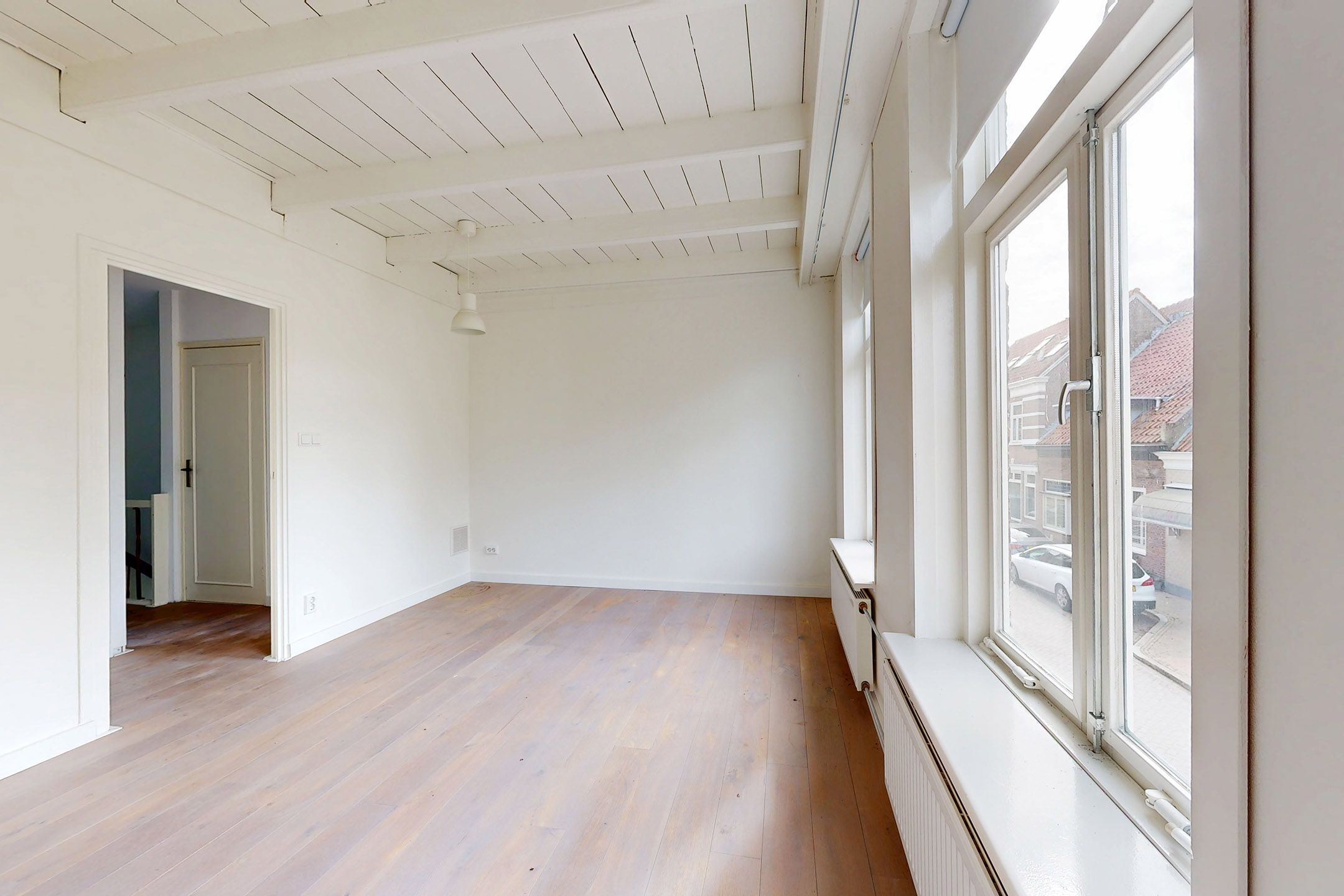 Photo 33 of Landpoortstraat 9