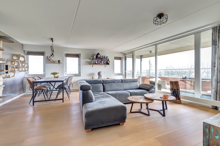 Foto 3 van Schout van Hanswijkplein 22