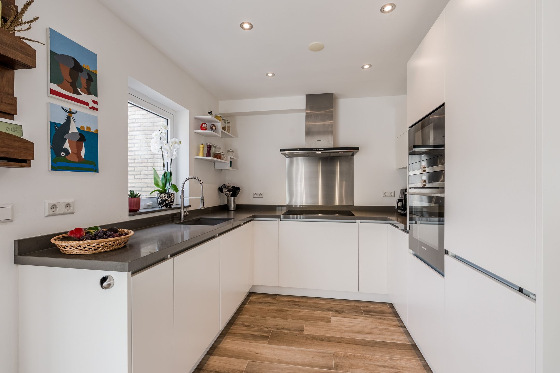 Photo 3 of Top Naefflaan 34