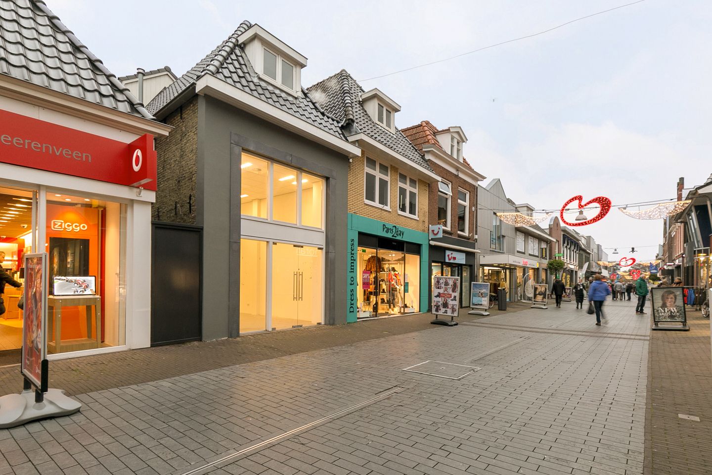 Bekijk foto 3 van Dracht 65