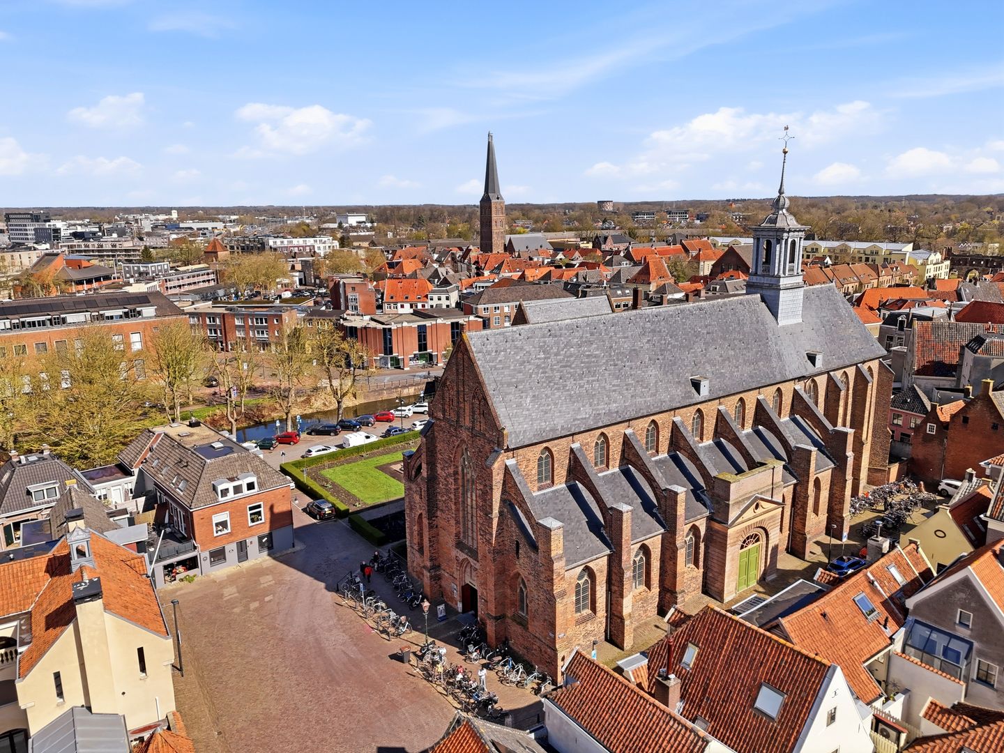 Foto 4 van Broederenkerkplein 7