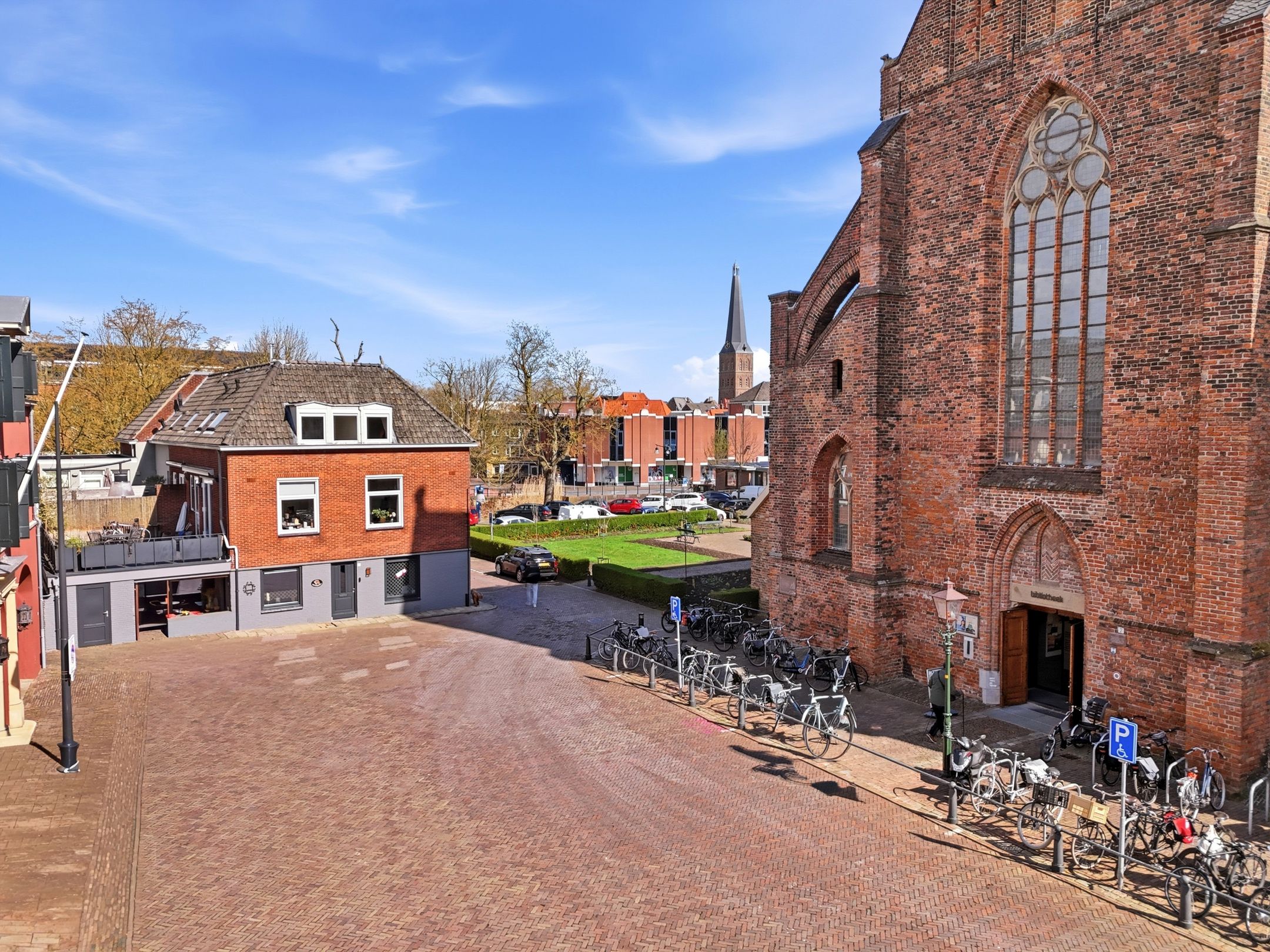 Foto 3 van Broederenkerkplein 7