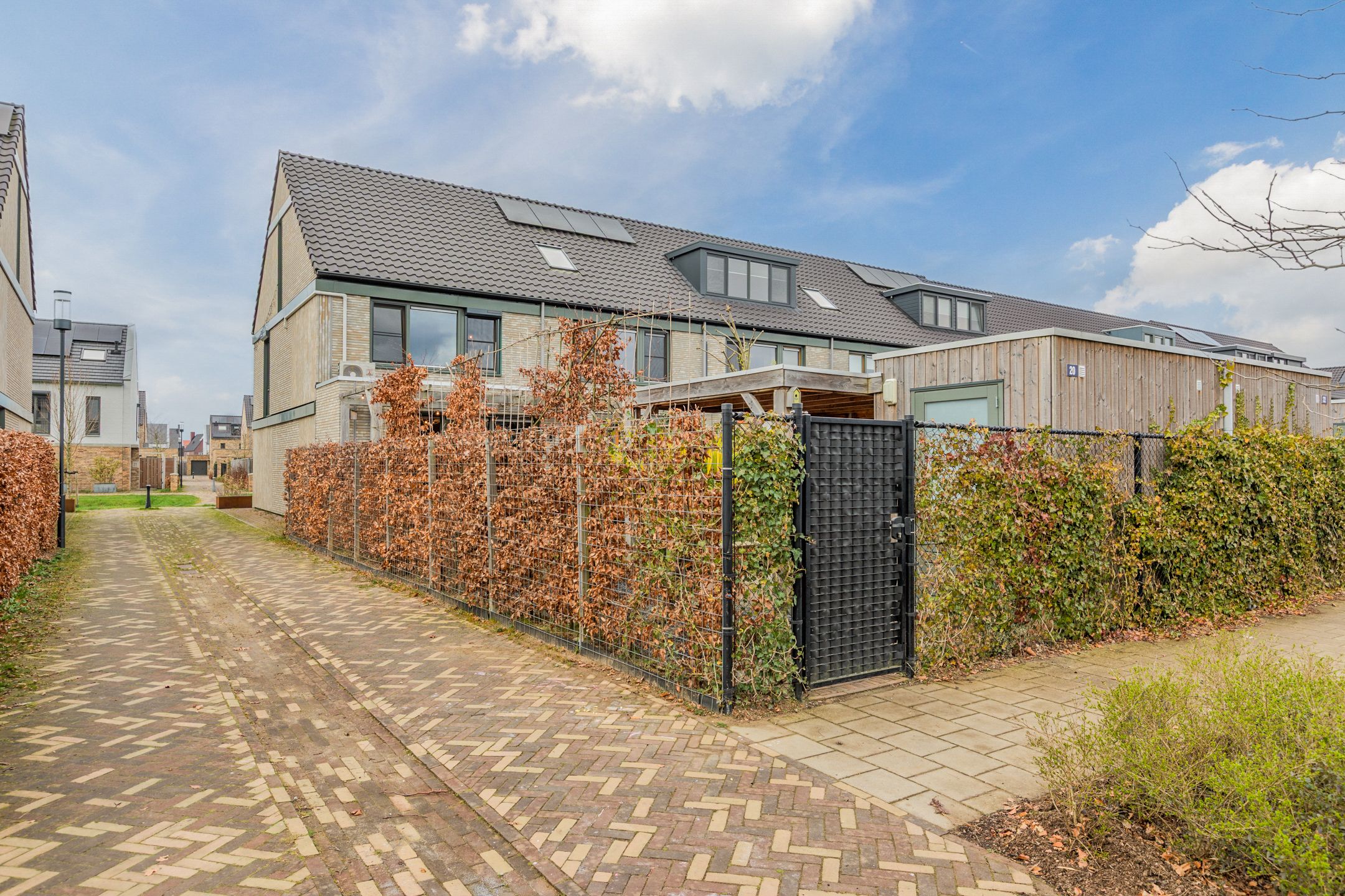 Photo 36 of Bert Haanstrapark 20