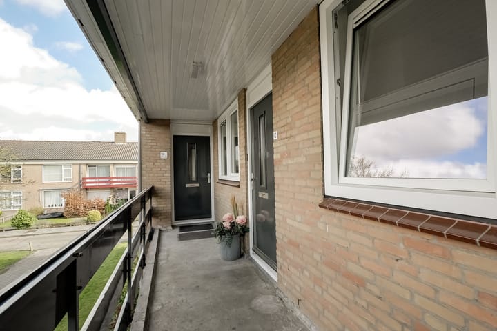 Photo 4 of Groetlaan 12