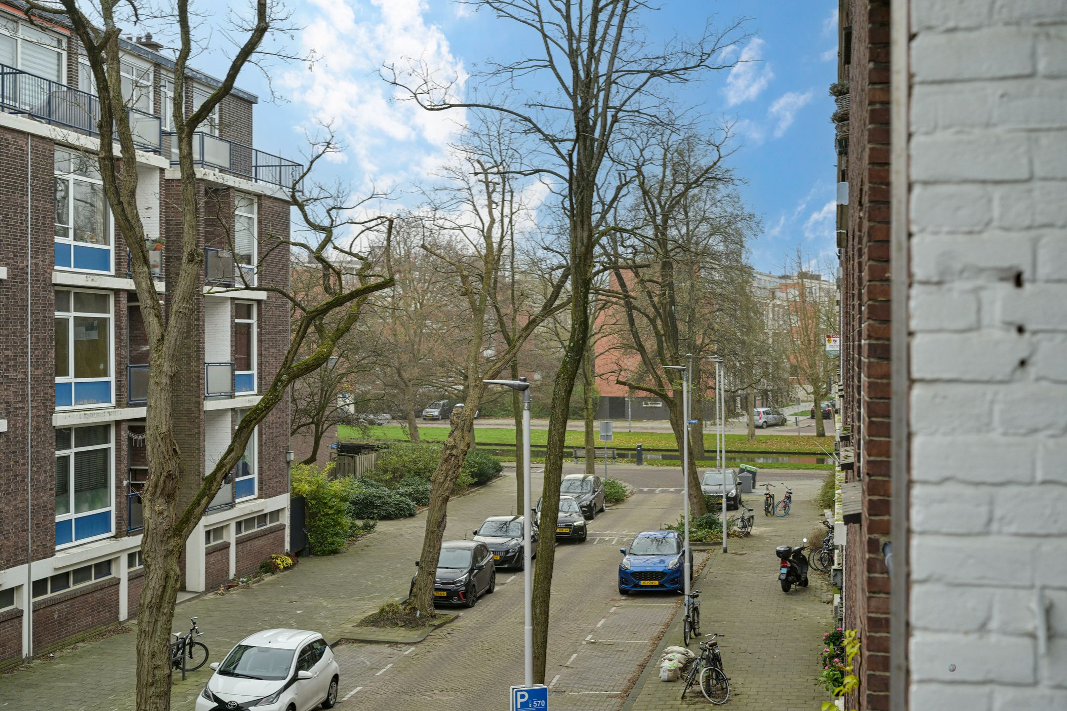 Foto 15 van Fluitstraat 11-B