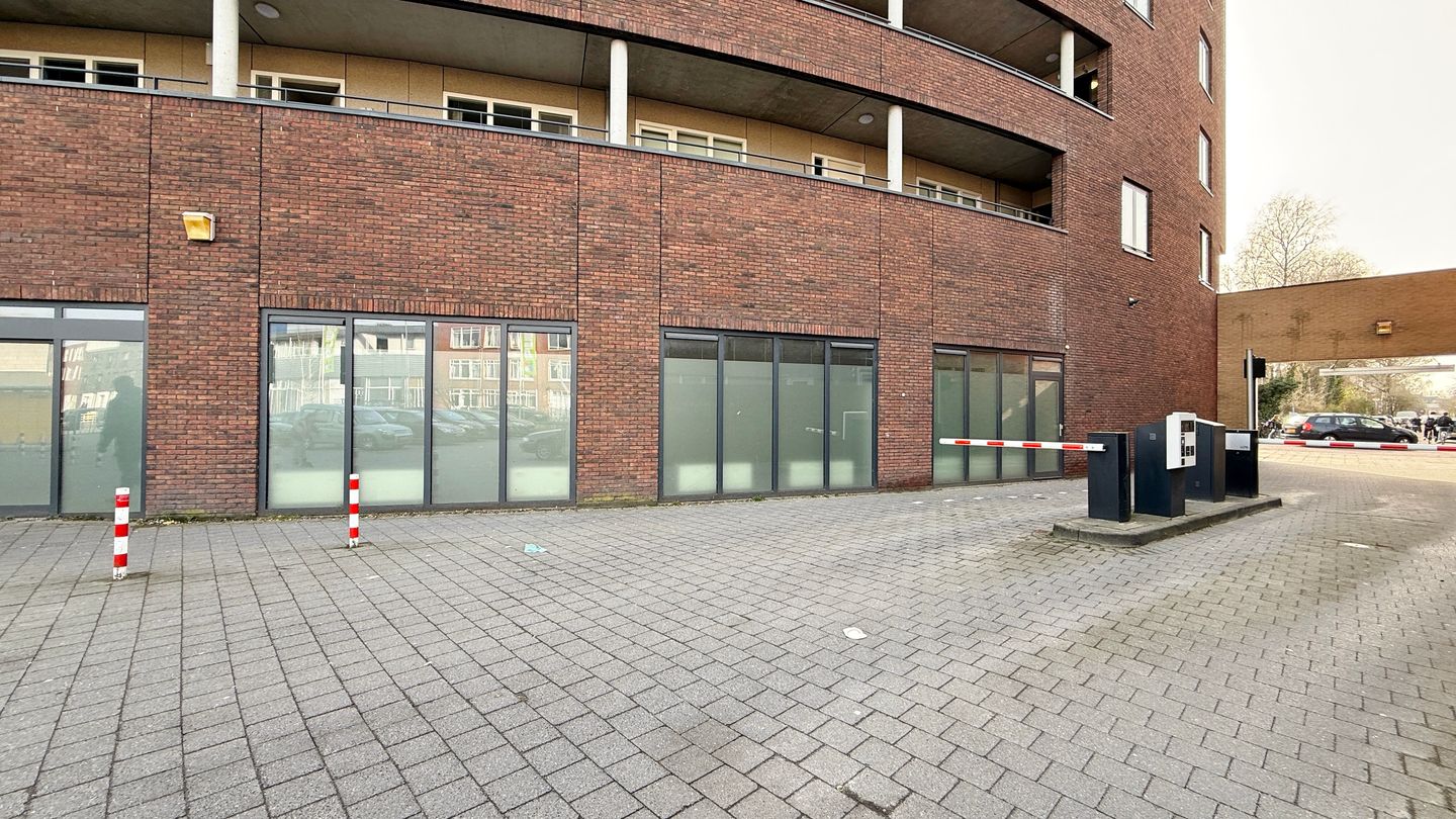 View photo 5 of Merwedestraat 36-1