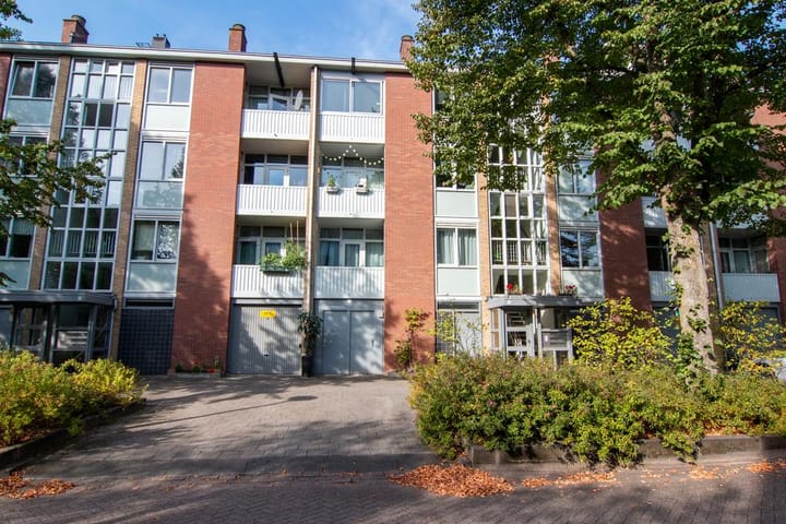 Photo 2 of Bouvigne 27-1
