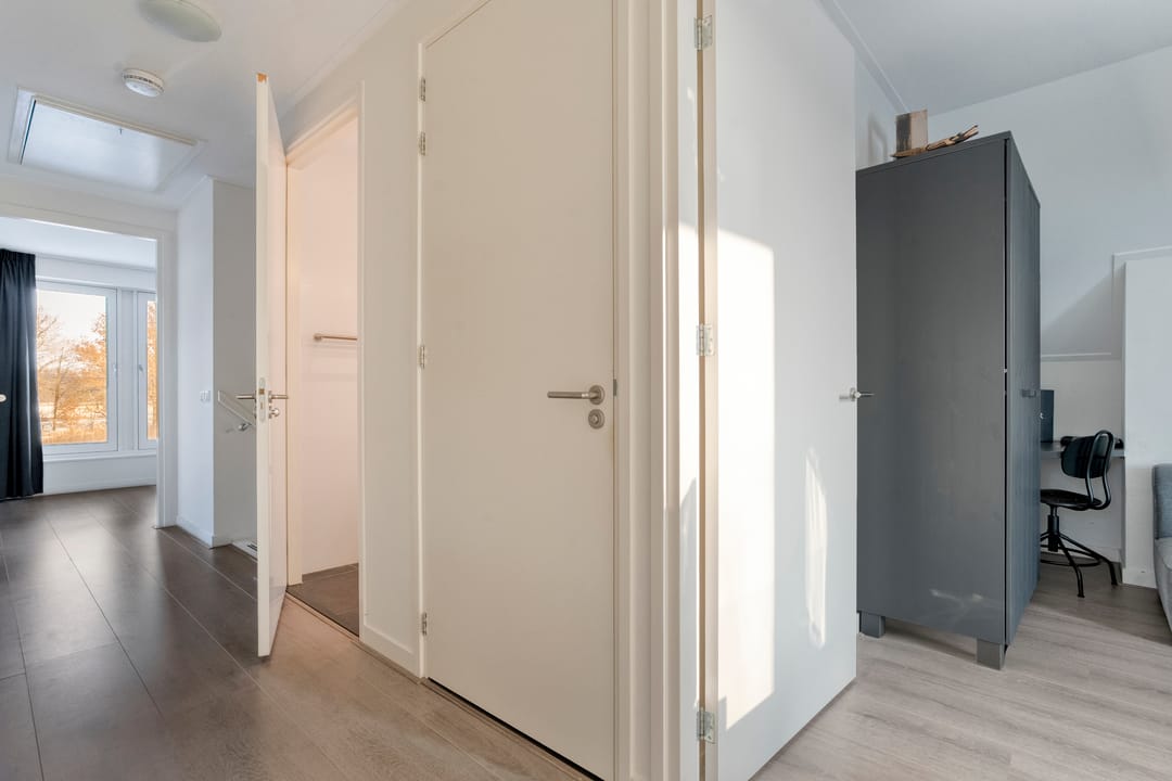 Sustainable Detached Villa with Panoramic Views Near Holtingerveld Nature Reserve — 28